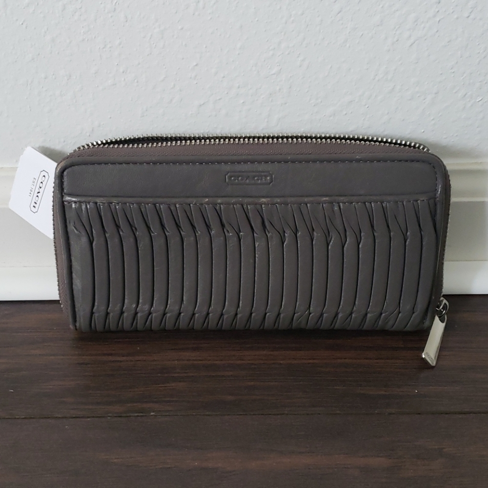 Coach Accordian Wallet